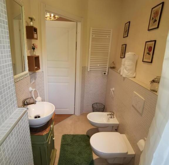 Pension (Hôtel basse catégorie) Ariediparma   Rooms&apartments