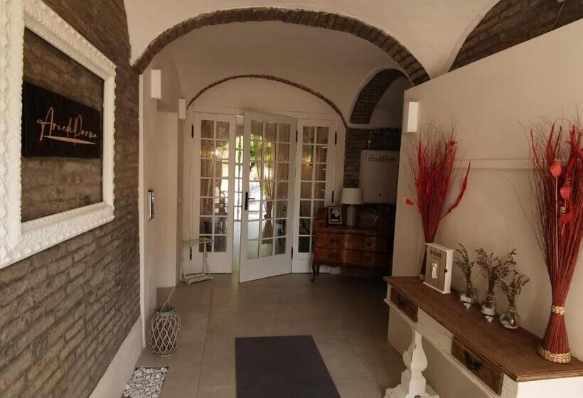 Pension (Hôtel basse catégorie) Ariediparma   Rooms&apartments