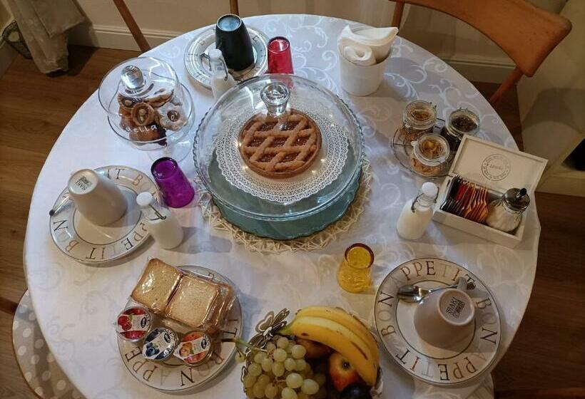 Pension (Hôtel basse catégorie) Ariediparma   Rooms&apartments