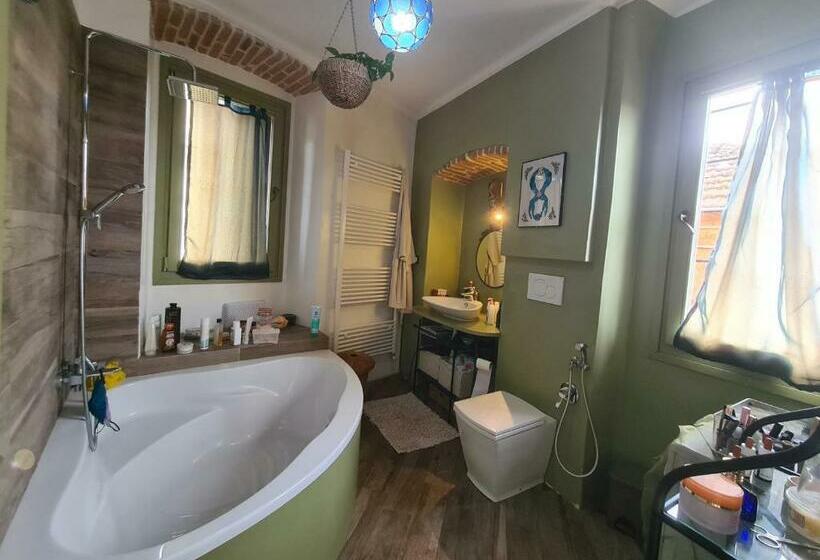 ペンション Casarosada Upstairs