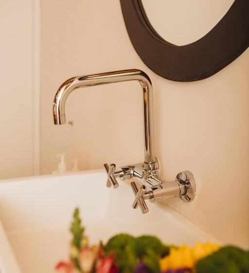 بنسيون De Uijlenes