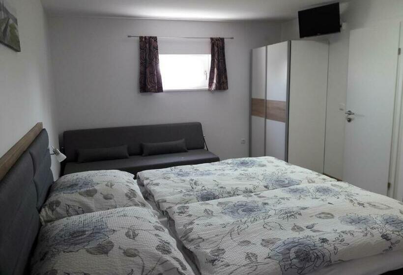 ペンション Ferienwohnung Schwarzbauer