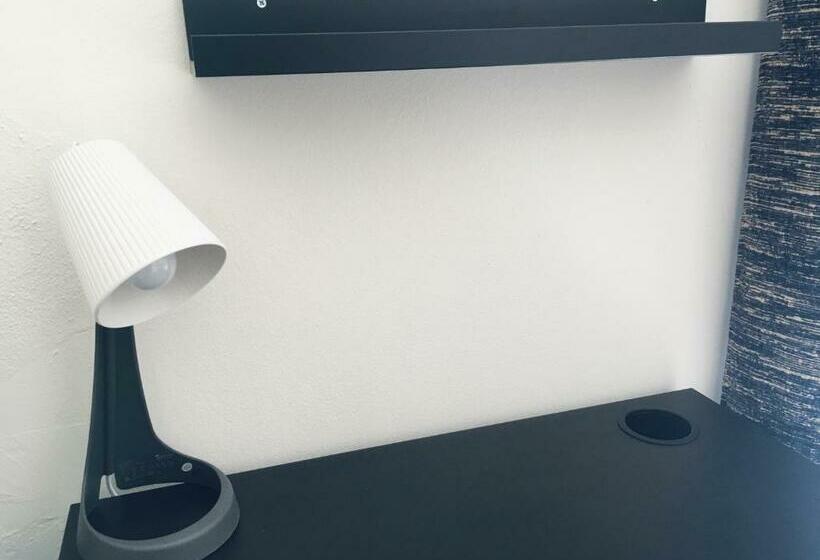 ペンション Forever São Brás