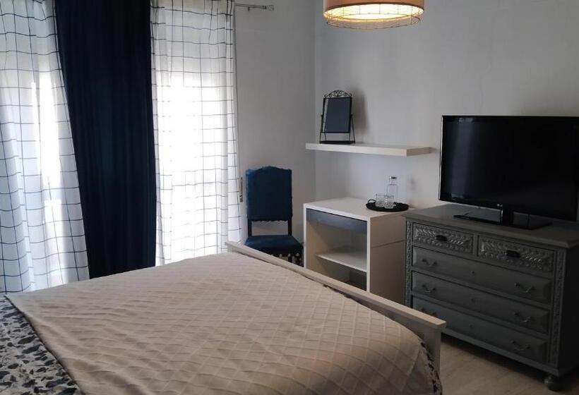 ペンション Forever São Brás