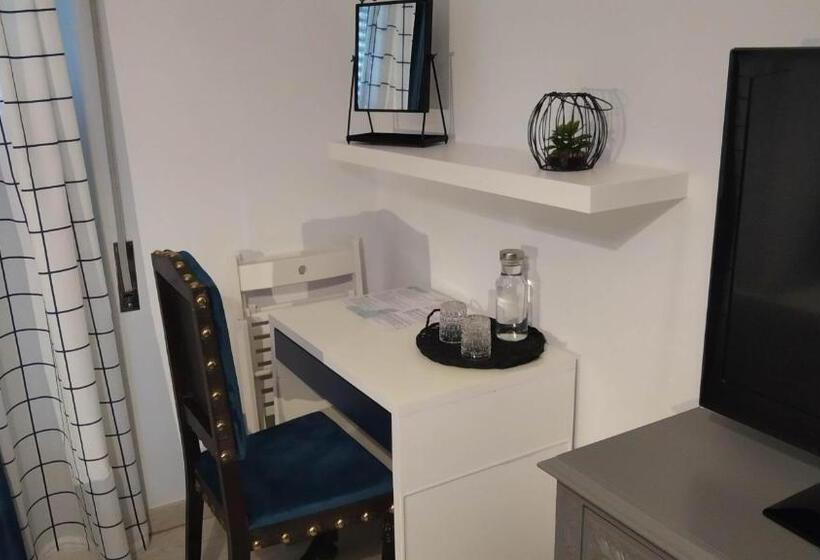 ペンション Forever São Brás