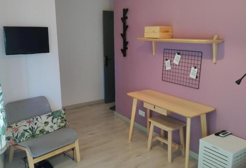 ペンション Forever São Brás