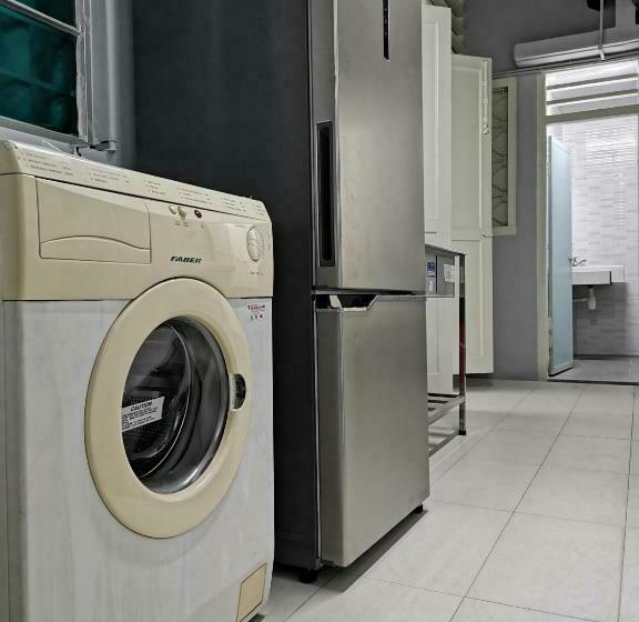 פנסיון G Fortune Guest House Victoria Green