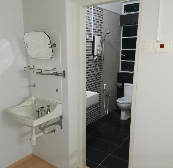 פנסיון G Fortune Guest House Victoria Green