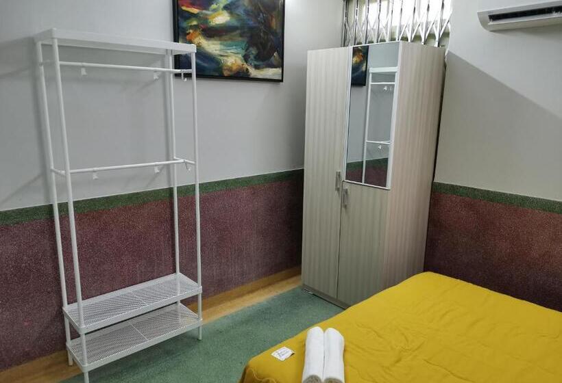 פנסיון G Fortune Guest House Victoria Green