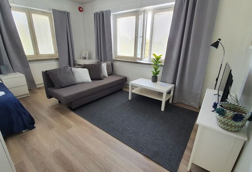 ペンション Gasthaus Vanha Merivartioasema