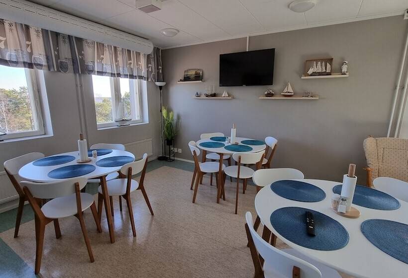 ペンション Gasthaus Vanha Merivartioasema