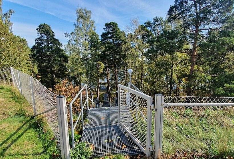 ペンション Gasthaus Vanha Merivartioasema