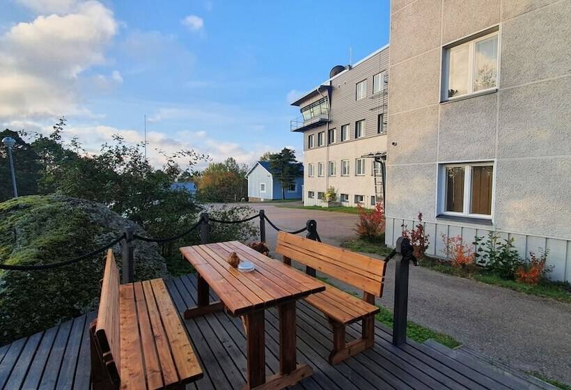 ペンション Gasthaus Vanha Merivartioasema