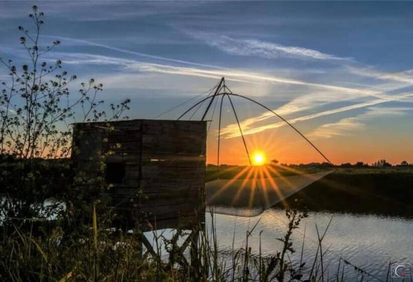 بنسيون Lieu Unique Et Romantique Face Mer