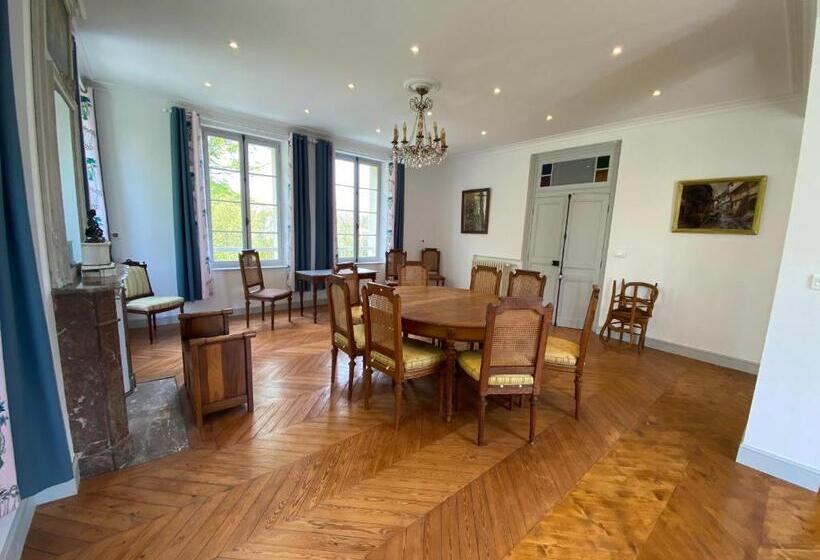 بنسيون Manoir De L Oiselière