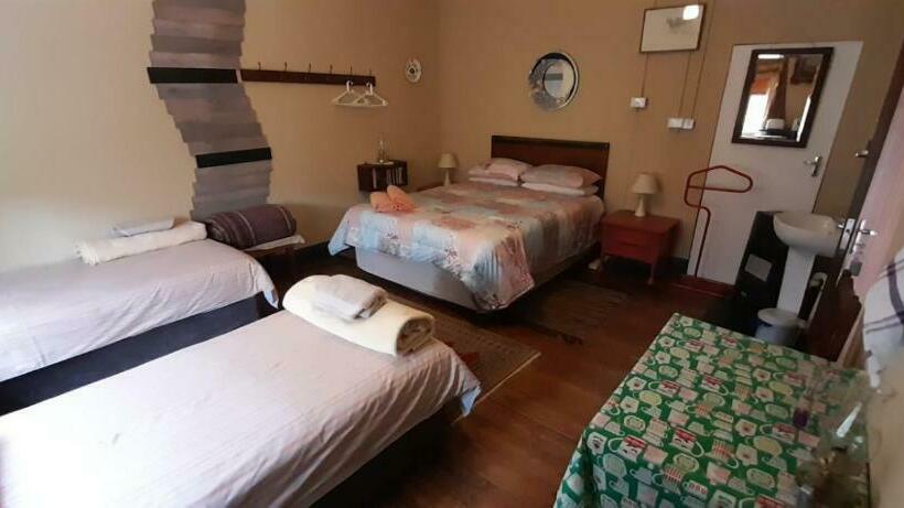 פנסיון Migdal Oz Aka Rufpatch