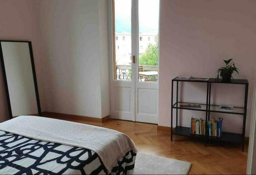 Пансион Room Gatsby Your Space With Garden In The City Center