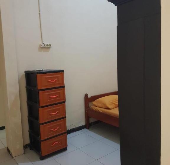 פנסיון Selaras Kost Syariah