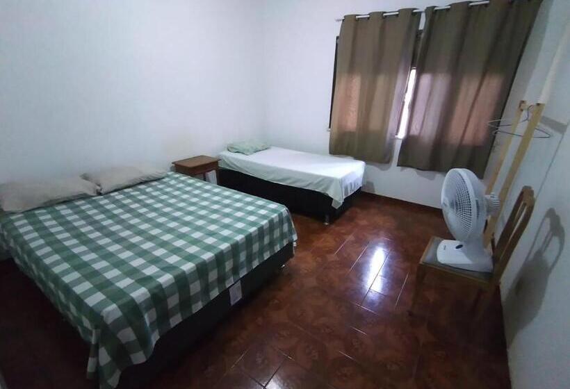 פנסיון Suites Para Casais Na Praça Oswaldo Cruz