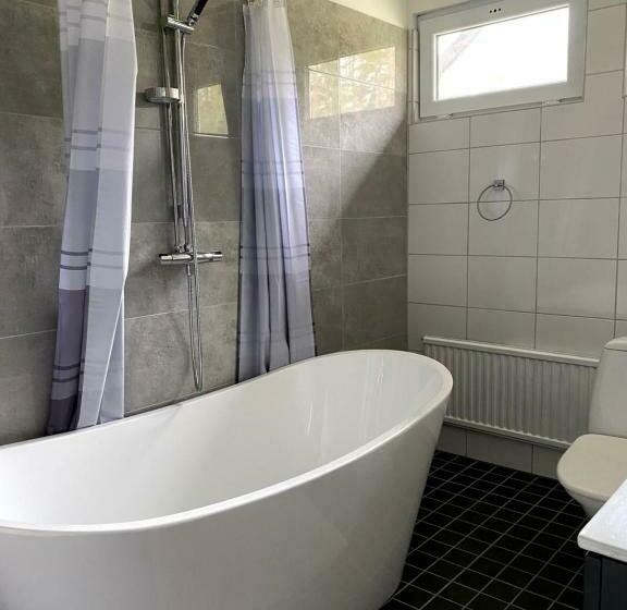 Пансион Sävsjöns Boende