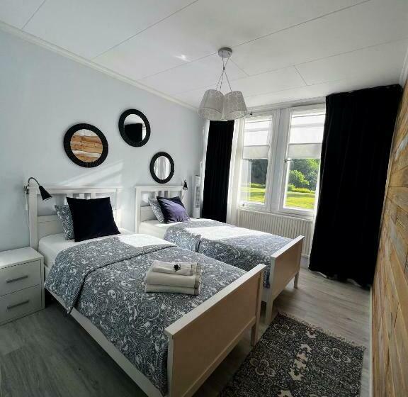 Пансион Sävsjöns Boende