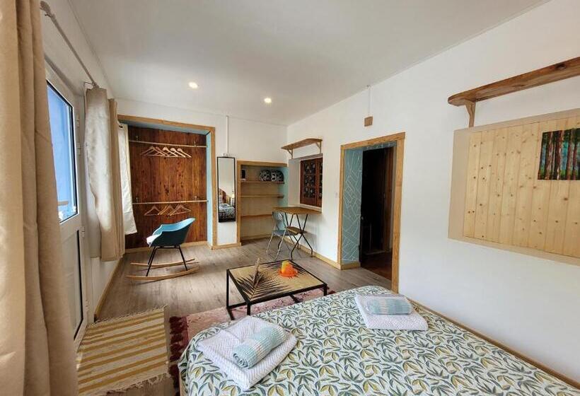 بنسيون The Handmade House Azores