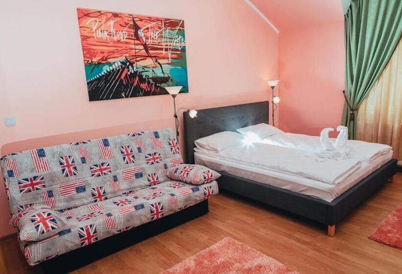 Пансион Vila Guitar