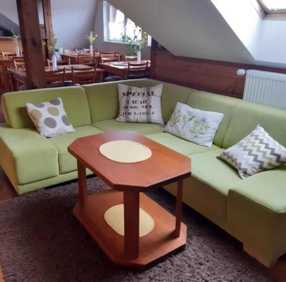 پانسیون Vila Happy