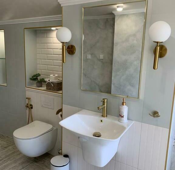 膳宿费 Villa Victoria