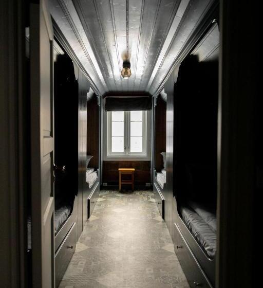 ペンション Vollsnes Gjestehus