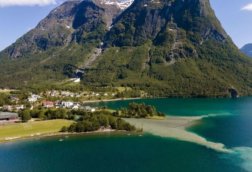 ペンション Vollsnes Gjestehus