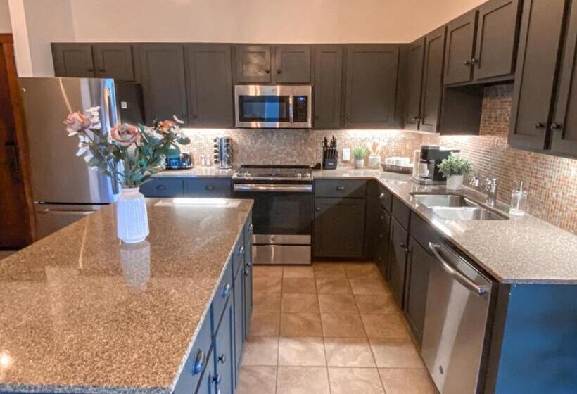 Remodeled Ski In Out   305 Soaring Eagle   Luxury!