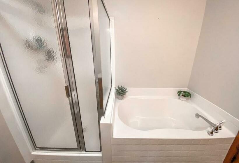 Remodeled Ski In Out   305 Soaring Eagle   Luxury!