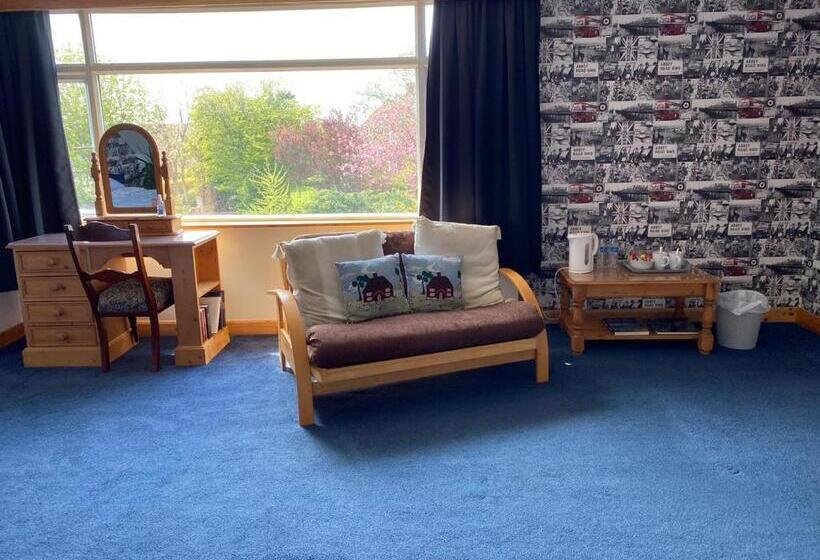 Thorncroft B&b   Adults Only