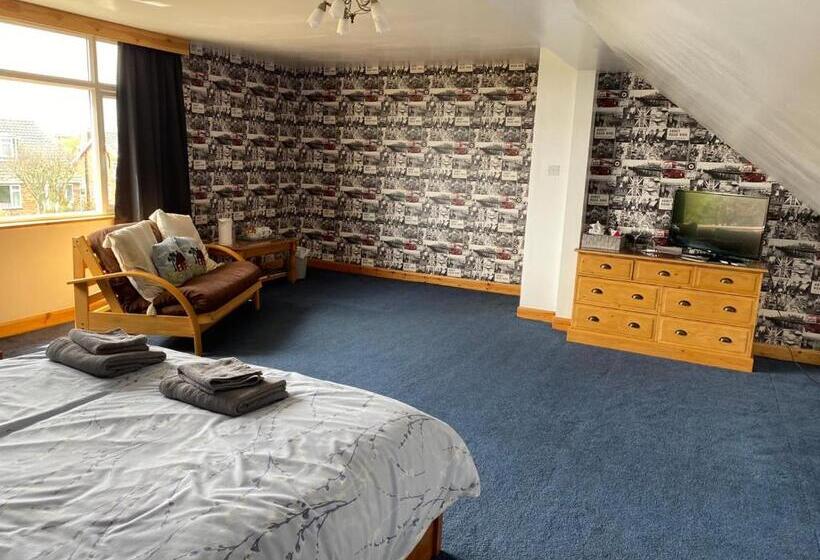 Thorncroft B&b   Adults Only