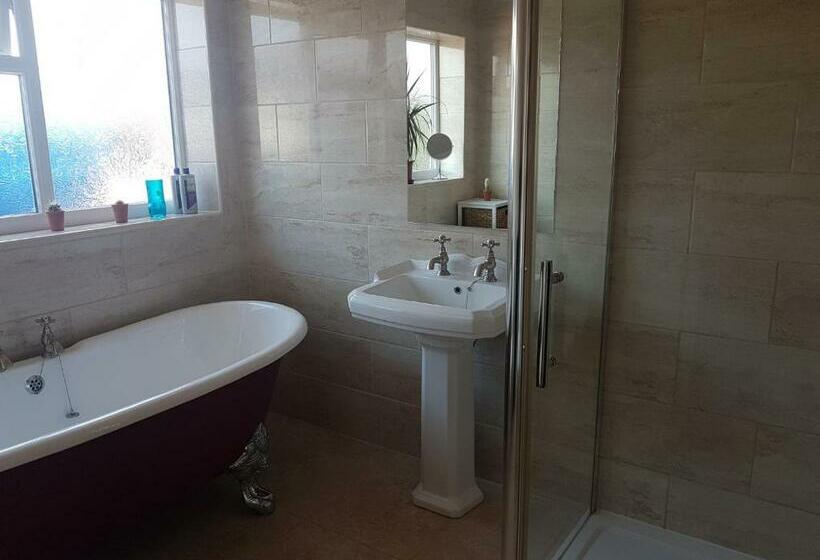 Thorncroft B&b   Adults Only