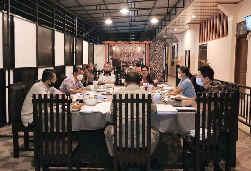 Tundreheni Hill Hotel And Restaurant