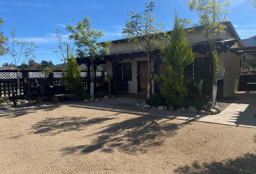 فندق صغير Estancita Elena