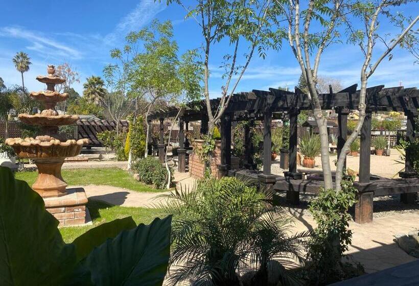 فندق صغير Estancita Elena