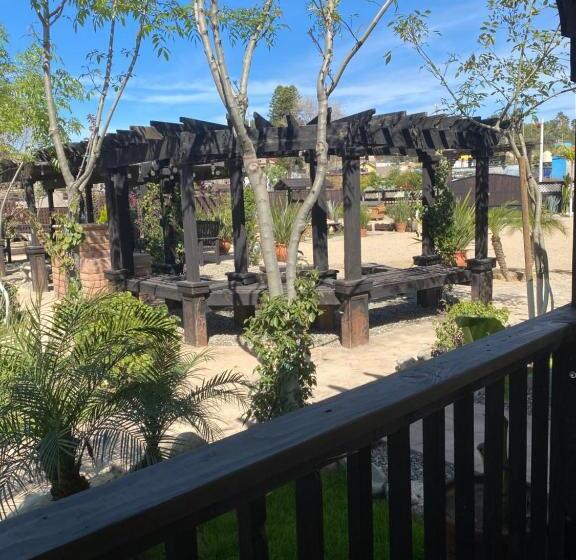 فندق صغير Estancita Elena