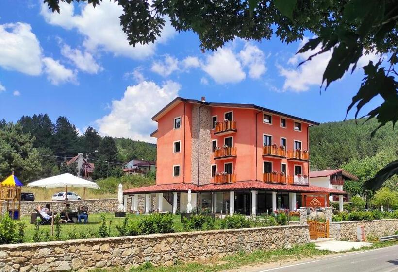 Arvo Residence Sila Lorica