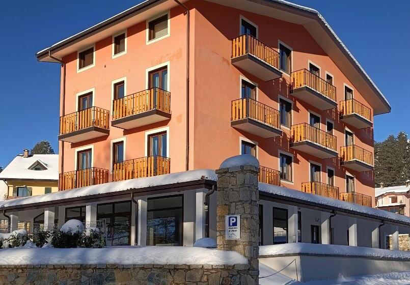 Arvo Residence Sila Lorica