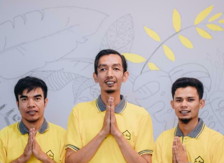 Aur Kuning Hostel Syariah Bukittinggi