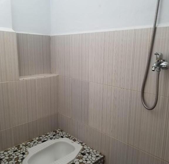 Aur Kuning Hostel Syariah Bukittinggi