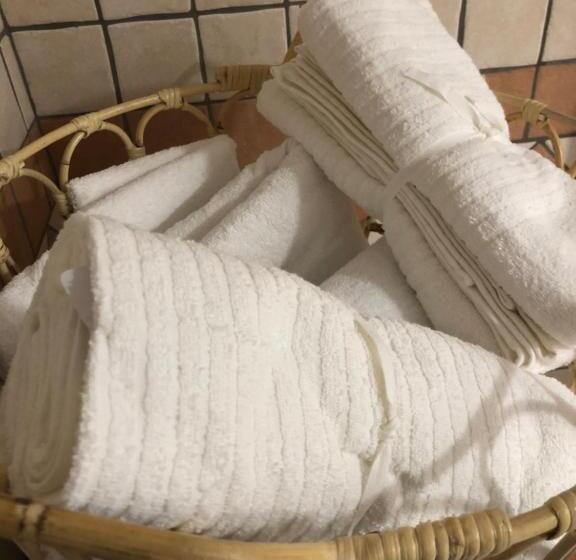 تختخواب و صبحانه Al Dolce Dormire
