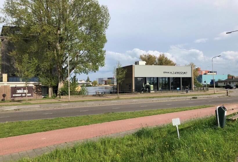 ベッドアンドブレックファースト Andesluis