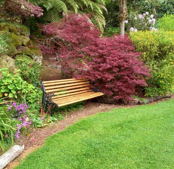 צימר Aramatai Gardens