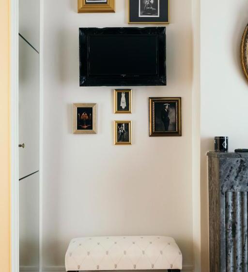 ベッドアンドブレックファースト Chez Pépé Merle Chambres D Hôtes Au Cœur De Paris