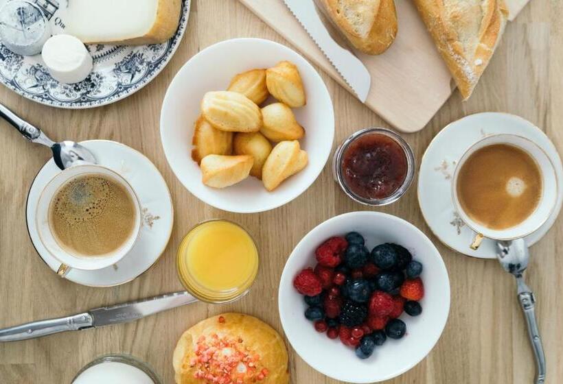 ベッドアンドブレックファースト Chez Pépé Merle Chambres D Hôtes Au Cœur De Paris