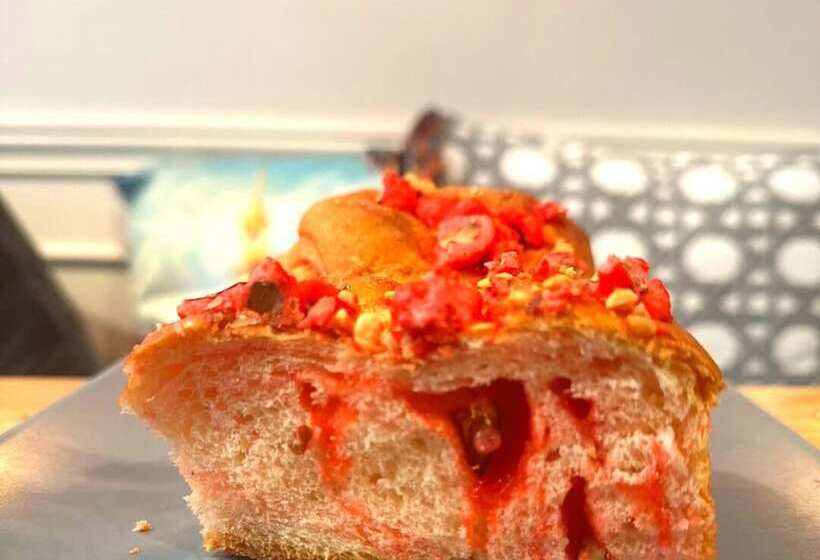 ベッドアンドブレックファースト Chez Pépé Merle Chambres D Hôtes Au Cœur De Paris